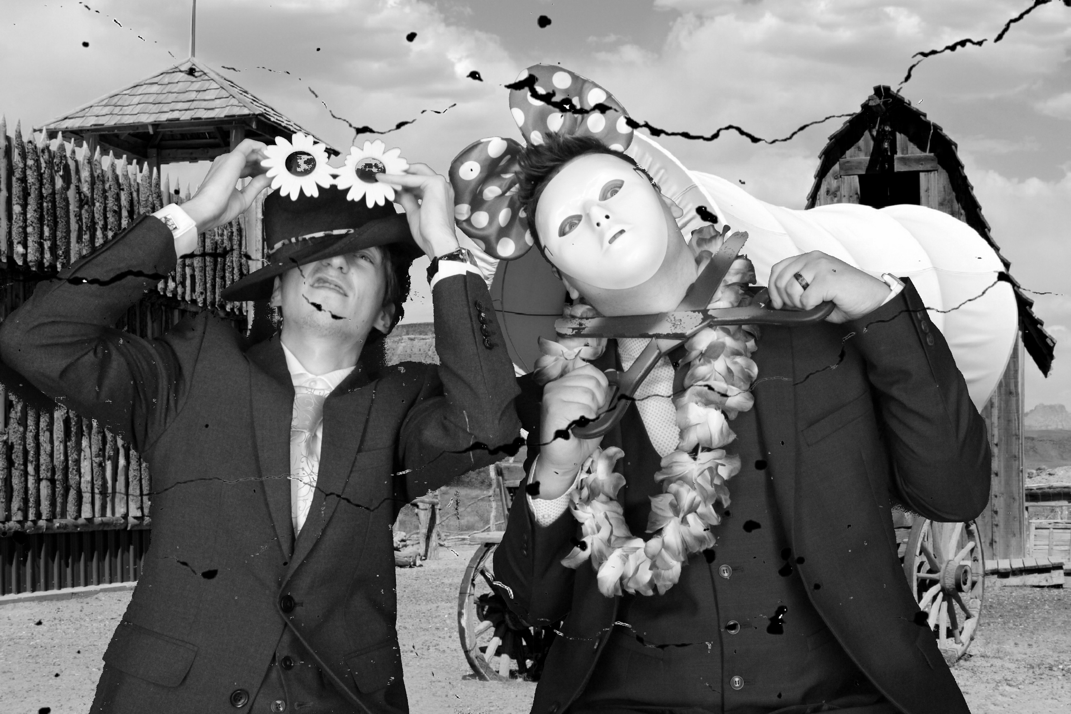 Katie and Jons Wedding | View more photos from the event at gallery.myphotoboothexperience.co.uk/u/MyPhotoBoothExperienceLtd/Katie-and-Jons-Wedding